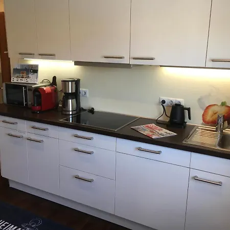 Helle 2-zimmer-wohnung Bis 4 Pers. Tinnum * Sylt