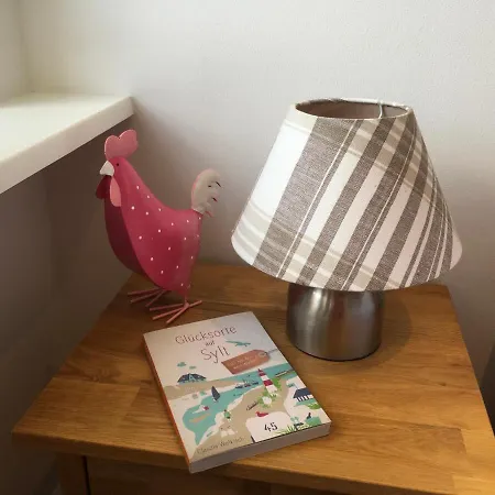Helle 2-zimmer-wohnung Bis 4 Pers. Tinnum * Sylt